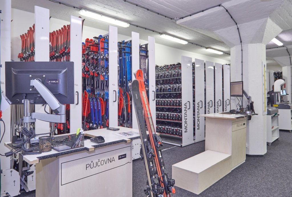 Největší on-line půjčovna lyží již otevřena!